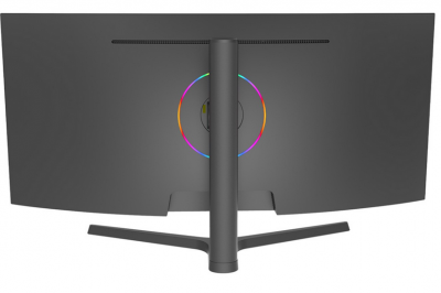 Curved vs. Flat: Which Monitor Type is Best for Gaming?